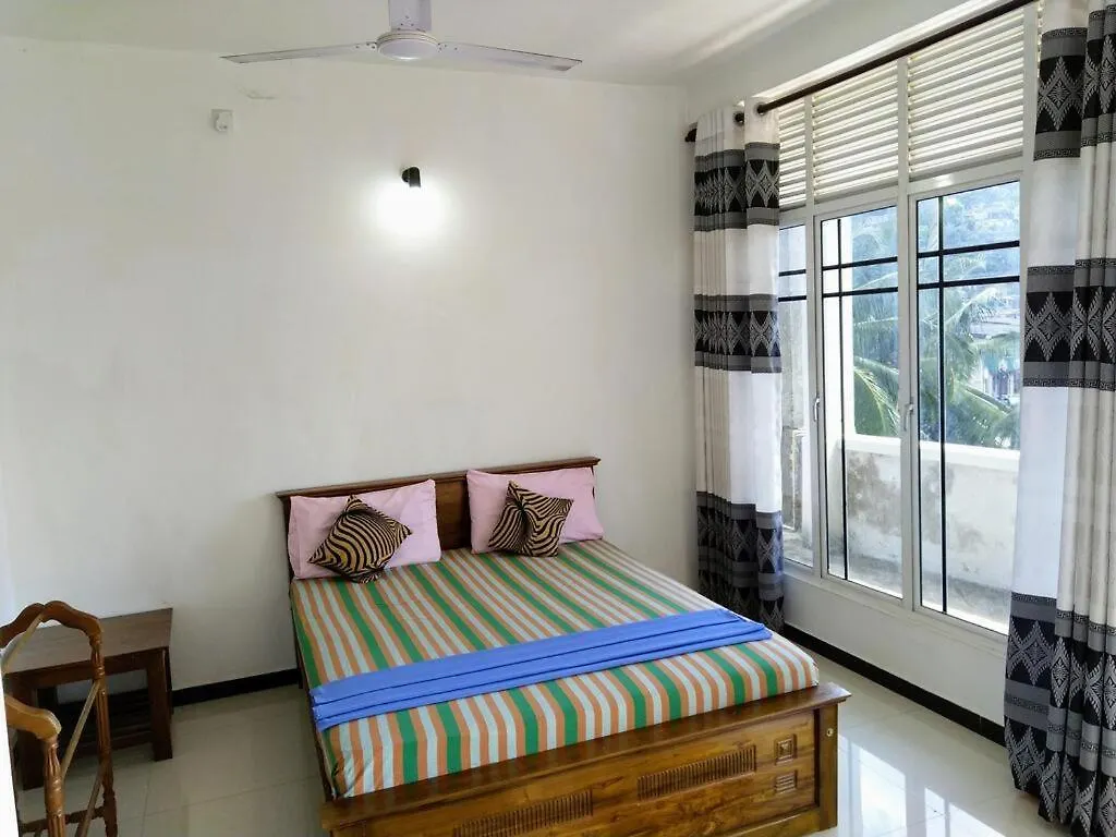 Kandyan Holiday Center And Kandyan Feel Free Homestay 0*, Kandy Sri Lanka