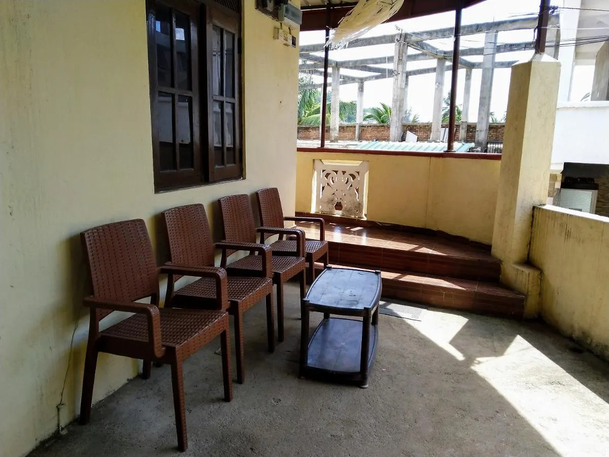 Kandyan Holiday Center And Kandyan Feel Free Homestay 0*, Kandy