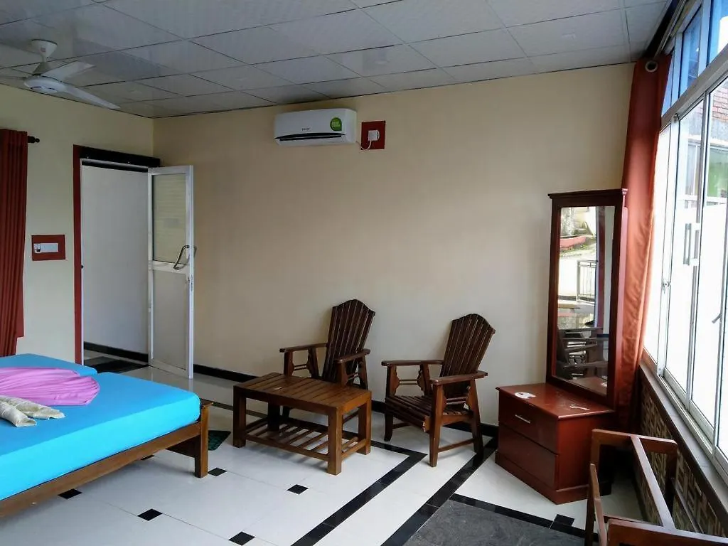 Kandyan Holiday Center And Kandyan Feel Free Homestay Gasthuis Kandy