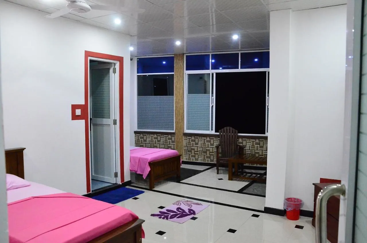 Gasthuis Kandyan Holiday Center And Kandyan Feel Free Homestay
